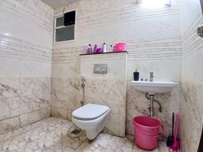 Bathroom Image of 1091 Sq.ft 2 BHK Apartment / Flat for sale in Iyyappanthangal Chennai for Rs. 9500000