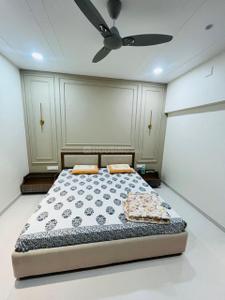 Bedroom Image of 2700 Sq.ft 4 BHK Villa for sale in BR Poonam Pride, Shela Ahmedabad for Rs. 38500000