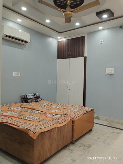 Outram Lines, GTB Nagar Bedroom 1