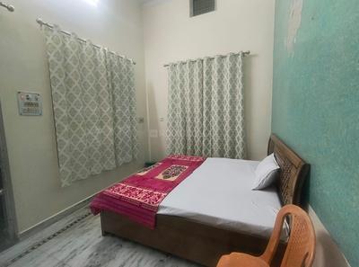 Bedroom Image of 200 Sq.ft 1 RK Studio for rent in Manoharpura Mathura for Rs. 8000