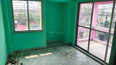 Bedroom Image of 750 Sq.ft 2 BHK Apartment / Flat for sale in Dum Dum Kolkata for Rs. 2500000