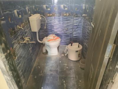 Common Bathroom Image of 1143 Sq.ft 2 BHK Apartment / Flat for rent in Kondapur Hyderabad for Rs. 25000