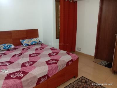 Bedroom Image of 1100 Sq.ft 2 BHK Builder Floor for rent in Sector 26 Noida for Rs. 32000