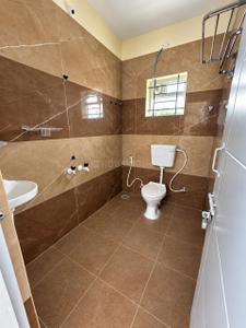 Bathroom Image of 240 Sq.ft 1 RK Penthouse for rent in Bommanahalli Bengaluru for Rs. 10000