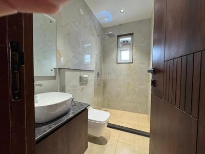 Bathroom Image of 2050 Sq.ft 4 BHK Builder Floor for sale in Janakpuri New Delhi for Rs. 60000000
