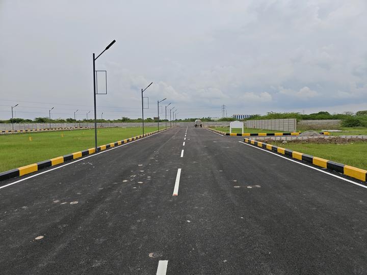 Padappai Main Image 1