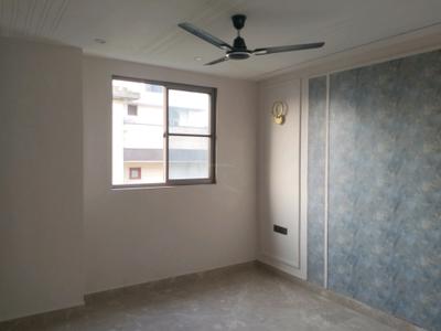 Bedroom Image of 2200 Sq.ft 4 BHK Builder Floor for sale in Vikaspuri New Delhi for Rs. 55000000