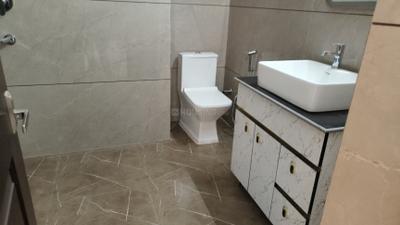 Image of 6000 Sq.ft 5 BHK Independent House for sale in Sector 41, Noida for Rs. 70000000
