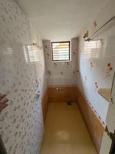 Bathroom Image of 900 Sq.ft 2 BHK Independent House for rent in Vavol Gandhinagar for Rs. 14000