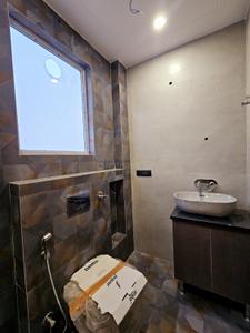 Bathroom Image of 1800 Sq.ft 3 BHK Builder Floor for sale in Ansal Versalia, Sector 67 Gurgaon for Rs. 18000000