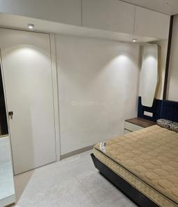 Bedroom Image of 750 Sq.ft 1 BHK Apartment / Flat for rent in Cumballa Hill Mumbai for Rs. 140000
