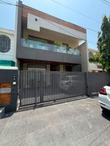 Image of 4105 Sq.ft 5 BHK Independent House for sale in Sector 4, Panchkula for Rs. 95000000