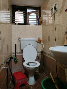 Common Bathroom Image of 1500 Sq.ft 3 BHK Independent House for sale in Hennur Bengaluru for Rs. 20000000