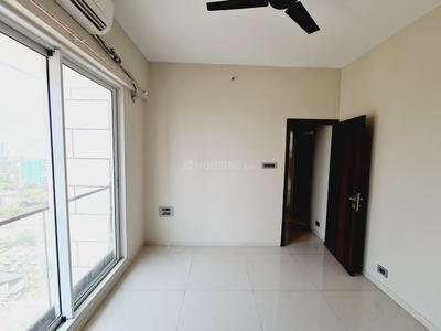 Balcony Image of 850 Sq.ft 2 BHK Apartment / Flat for rent in Dadar East Mumbai for Rs. 130000