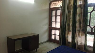 Bedroom Image of 650 Sq.ft 1 BHK Builder Floor for rent in Sector 14 Gurgaon for Rs. 20000