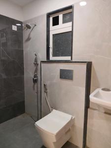Common Bathroom Image of 910 Sq.ft 2 BHK Apartment / Flat for sale in Ruparel Westsky, Malad West Mumbai for Rs. 18200000