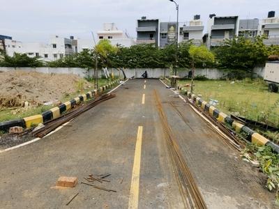 Image of 2200 Sq.ft Residential Plot / Land for sale in Karapakkam, Chennai for Rs. 21032000