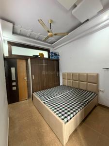 Bedroom Image of 1200 Sq.ft 3 BHK Builder Floor for rent in Vaishali Ghaziabad for Rs. 28000