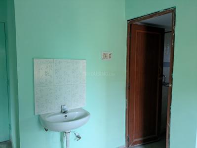 Bathroom Image of 630 Sq.ft 2 BHK Apartment / Flat for sale in Baghajatin Kolkata for Rs. 2100000