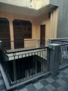Balcony Image of 250 Sq.ft 1 RK Independent House for rent in Sector 44 Noida for Rs. 15000