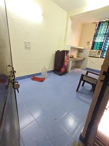 Hall Image of 270 Sq.ft 1 BHK Builder Floor for rent in Mayur Vihar Phase 1 New Delhi for Rs. 16000