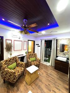 Hall Image of 1536 Sq.ft 3 BHK Apartment / Flat for rent in Shikhar Balaji Heights, Mahalakshmi Nagar Indore for Rs. 40000