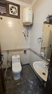 Bathroom Image of 1800 Sq.ft 3 BHK Builder Floor for sale in New Rajinder Nagar New Delhi for Rs. 55000000