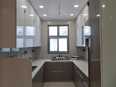 Kitchen Image of 900 Sq.ft 3 BHK Builder Floor for rent in Punjabi Bagh New Delhi for Rs. 35000