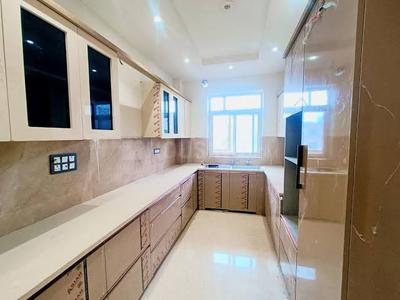 Kitchen Image of 1350 Sq.ft 3 BHK Builder Floor for sale in Sector 97 Faridabad for Rs. 7000000