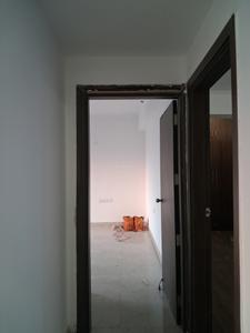 Passage Image of 2300 Sq.ft 3 BHK Apartment / Flat for sale in ATS Le Grandiose, Sector 150 Noida for Rs. 30500000