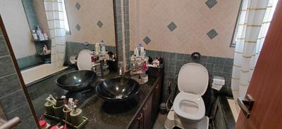 Image of 1265 Sq.ft 3 BHK Apartment / Flat for sale in Oceanic Apartment, Andheri West, Mumbai for Rs. 49800000