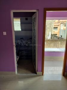 Kitchen Image of 750 Sq.ft 2 BHK Apartment / Flat for rent in Garia, Sonarpur Kolkata for Rs. 10000