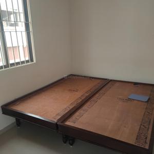 Bedroom Image of 700 Sq.ft 2 BHK Apartment / Flat for rent in Amardeep Heritage Phase II, Sayajipura Vadodara for Rs. 17000
