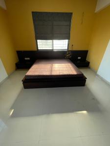 Bedroom Image of 1500 Sq.ft 3 BHK Apartment / Flat for rent in Anandvalli Nashik for Rs. 35000
