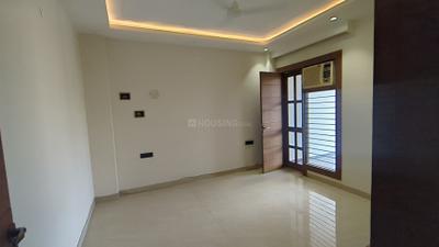 Bedroom Image of 2700 Sq.ft 4 BHK Builder Floor for rent in HUDA Plot Sector 38, Sector 38 Gurgaon for Rs. 60000