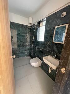 Bathroom Image of 1000 Sq.ft 2 BHK Apartment / Flat for rent in Riswadkar AmrutKalash, Karve Nagar Pune for Rs. 32000