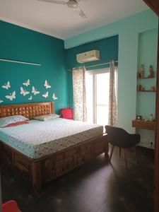 Bedroom Image of 2184 Sq.ft 3.5 BHK Independent House for rent in Paramount Golfforeste Villas, Surajpur Greater Noida for Rs. 35000