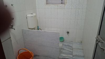 Bathroom Image of 590 Sq.ft 1 BHK Independent House for rent in Rukanpura Patna for Rs. 8500