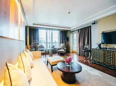 Bedroom Image of 2367 Sq.ft 3 BHK Apartment / Flat for sale in Rustomjee Ashiana, Juhu Mumbai for Rs. 97500000