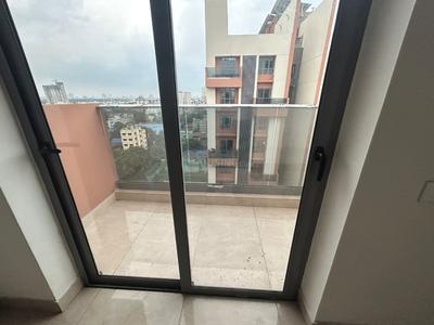 Balcony Image of 2001 Sq.ft 4 BHK Apartment / Flat for sale in New Alipore Kolkata for Rs. 30000000