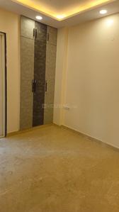 Bedroom Image of 1000 Sq.ft 3 BHK Builder Floor for sale in Pitampura New Delhi for Rs. 18000000
