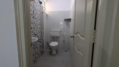 Image of 680 Sq.ft 2 BHK Builder Floor for rent in Bommanahalli, Bengaluru for Rs. 23000
