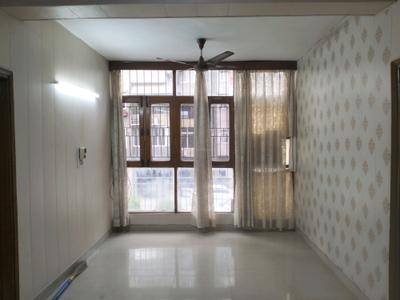 Dining Area Image of 1600 Sq.ft 3 BHK Apartment / Flat for sale in Panchwati Apartment, Vikaspuri New Delhi for Rs. 27000000