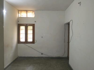 Living Room Image of 1000 Sq.ft 2 BHK Apartment / Flat for sale in Paschim Vihar New Delhi for Rs. 12000000