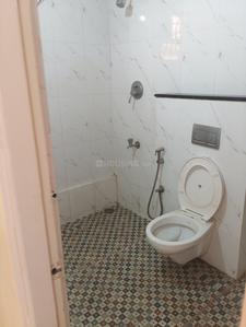 Bathroom Image of 1100 Sq.ft 2 BHK Builder Floor for rent in Koramangala Bengaluru for Rs. 50000