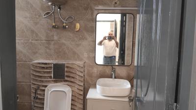 Image of 1644 Sq.ft 3.5 BHK Apartment / Flat for sale in Sector 45, Noida for Rs. 25555555