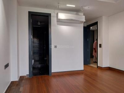 Bathroom Image of 2925 Sq.ft 4 BHK Builder Floor for rent in Safdarjung Enclave New Delhi for Rs. 275000