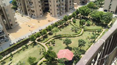 Living Room Image of 1100 Sq.ft 2 BHK Apartment / Flat for sale in SVP Gulmohar Garden Phase 2, Raj Nagar Extension Ghaziabad for Rs. 7500000
