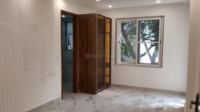 Bedroom Image of 2000 Sq.ft 4 BHK Apartment / Flat for sale in Vasant Kunj New Delhi for Rs. 17500000