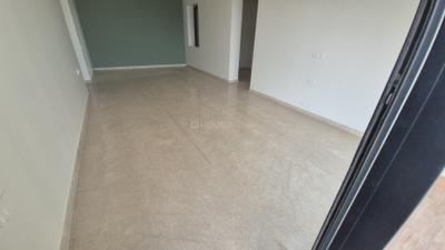 Living Room Image of 1200 Sq.ft 3 BHK Apartment / Flat for rent in Kalpataru Magnus, Bandra East Mumbai for Rs. 200000